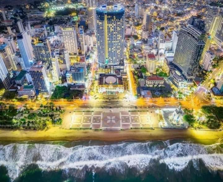 Luxury Seaview Panorama Nha Trang By Luna Exteriör bild