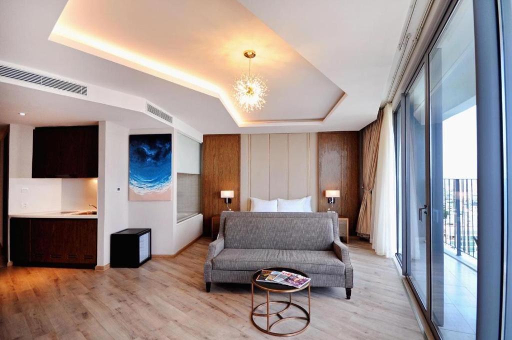 Luxury Seaview Panorama Nha Trang By Luna Exteriör bild