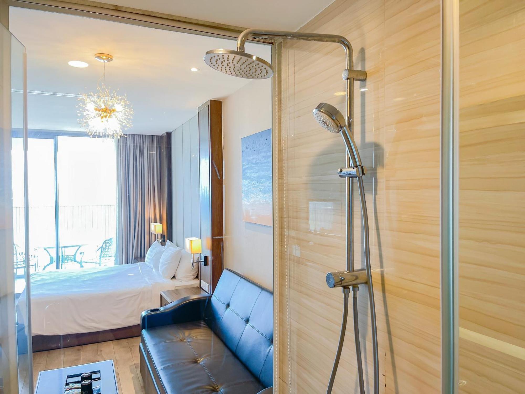 Luxury Seaview Panorama Nha Trang By Luna Exteriör bild