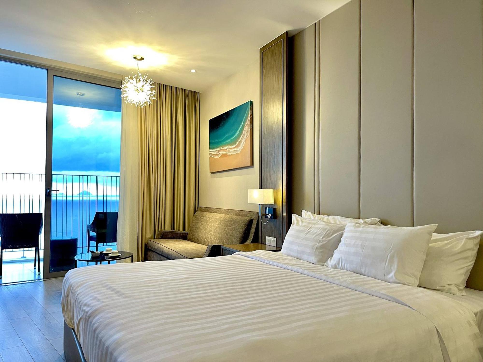 Luxury Seaview Panorama Nha Trang By Luna Exteriör bild