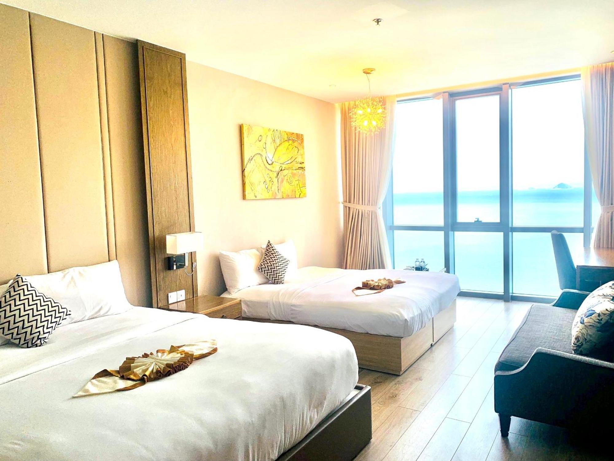 Luxury Seaview Panorama Nha Trang By Luna Exteriör bild