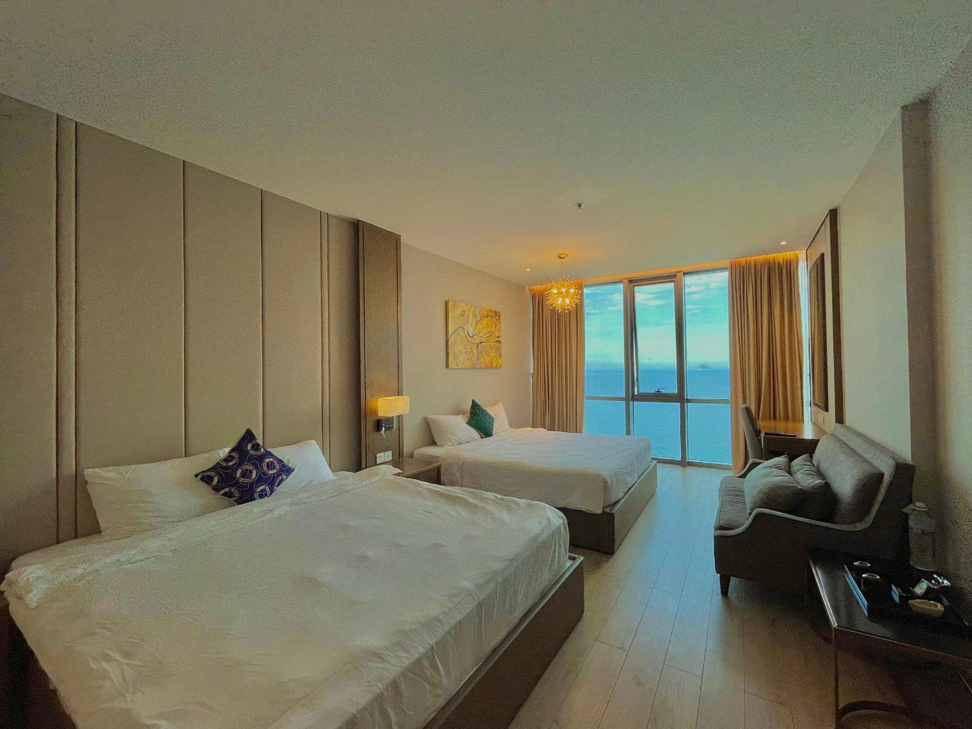 Luxury Seaview Panorama Nha Trang By Luna Exteriör bild